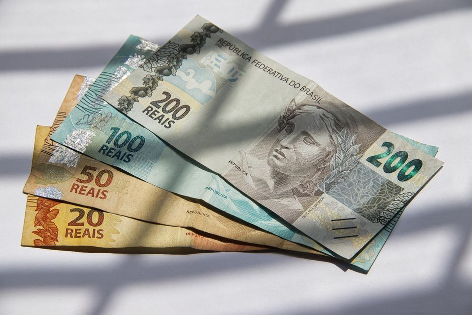 Ofertas no mercado de capitais caem 16% em um ano, diz Anbima